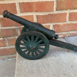 Antique Mid Century Decorative Cast Iron Canon